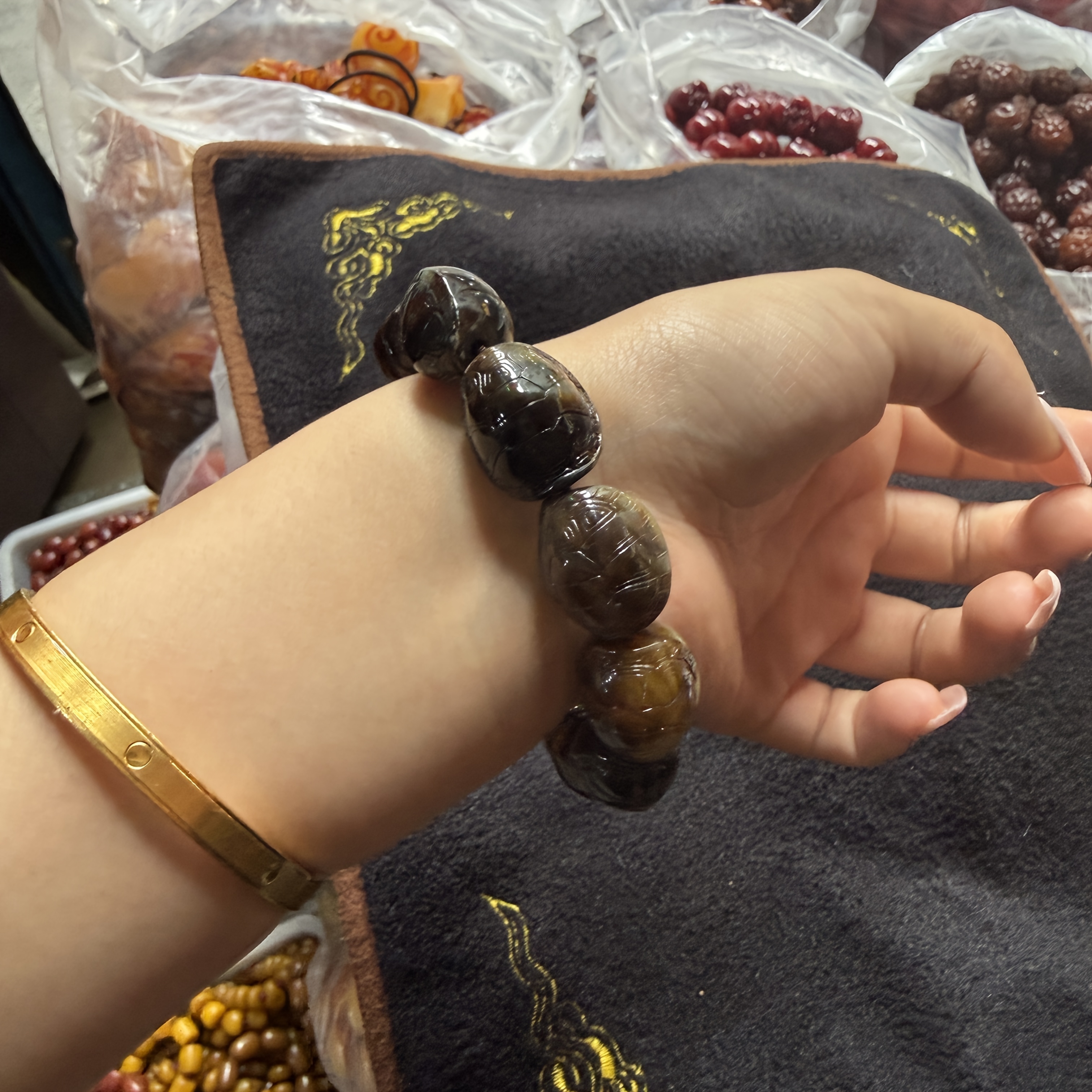 Unisex Natural Amber Tortoiseshell Bracelet, Coffee-Colored Beads